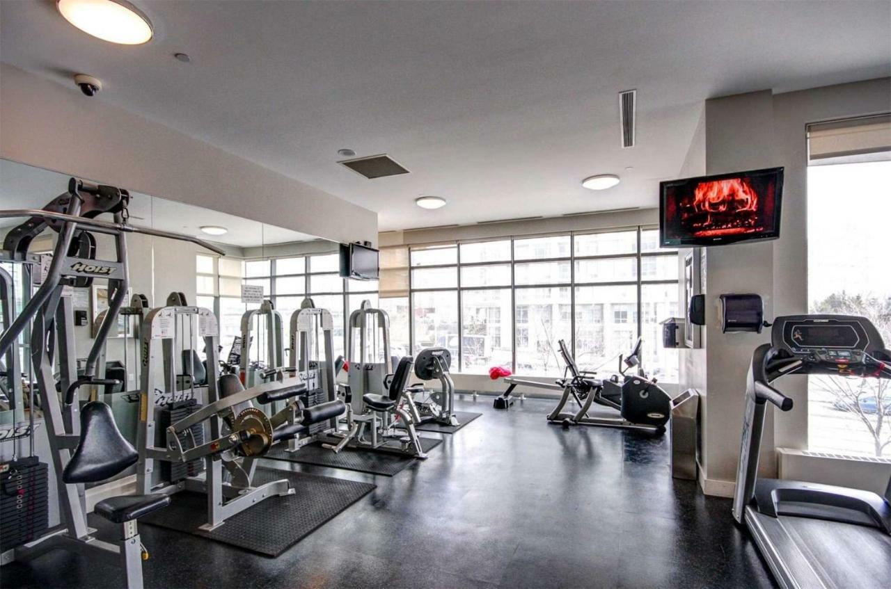 Micasa Suites - Stylish Condo By Cn Tower Торонто Экстерьер фото