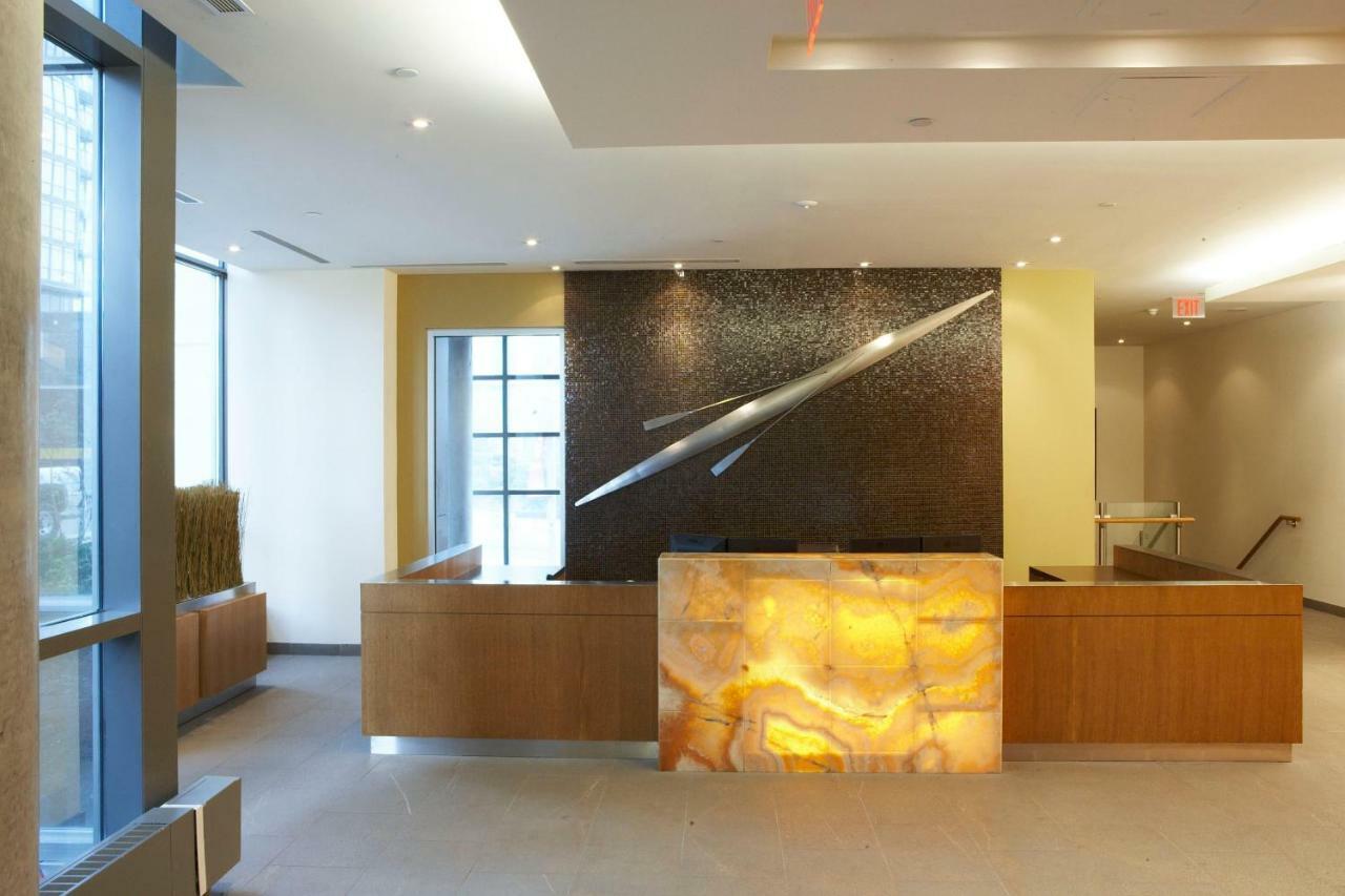 Micasa Suites - Stylish Condo By Cn Tower Торонто Экстерьер фото